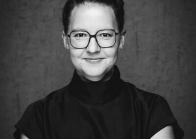 YOGAlicious Academy - Katja Bartsch